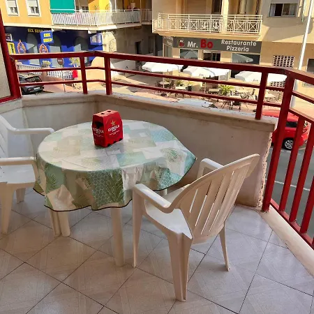 Big One Bedroom Next To Beach. *